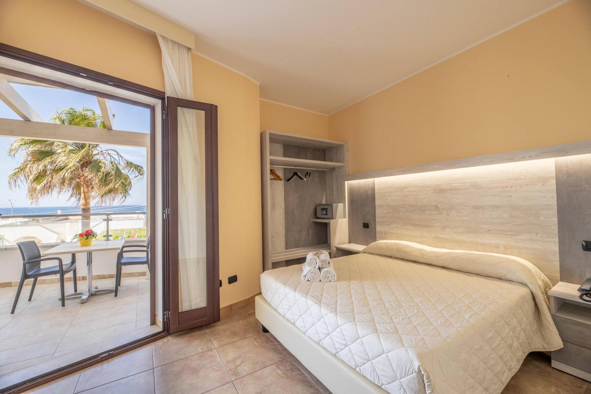 Hotel Salento Mirfran Torre San Giovanni Exterior foto