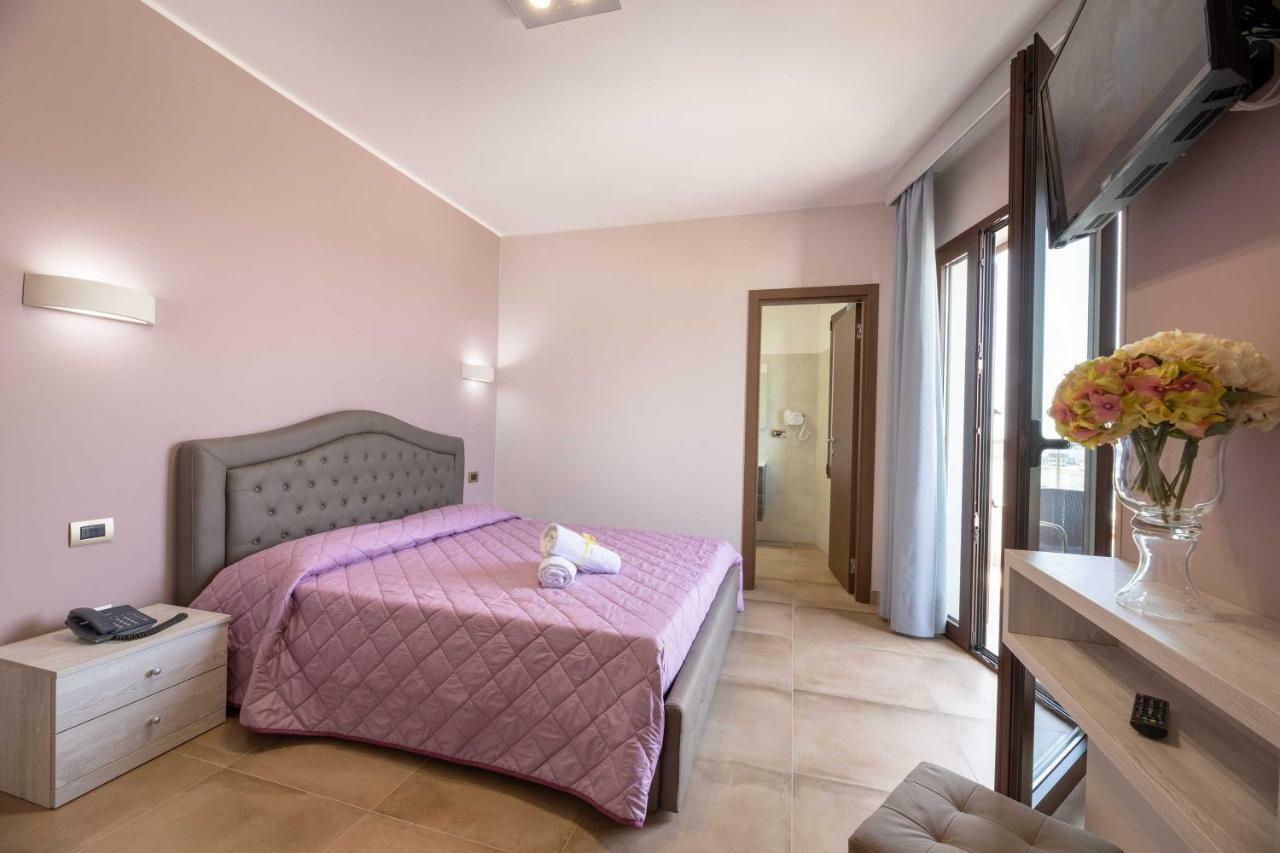 Hotel Salento Mirfran Torre San Giovanni Exterior foto